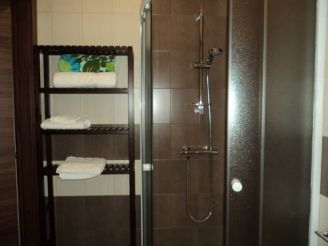 Twin Room with Bathroom