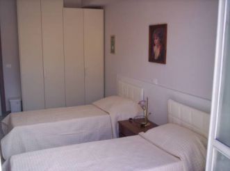 Двухместный номер с 2 отдельными кроватями и собственной ванной комнатой