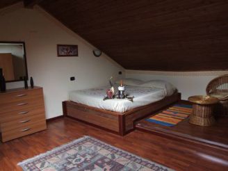 Two-Bedroom Apartment - Split Level - in Via Carapelli, 15