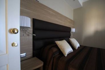 Deluxe Double or Twin Room with Balcony