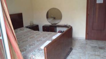 Standard Double Room with Shared Bathroom