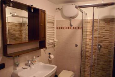 Double Room with Private External Bathroom