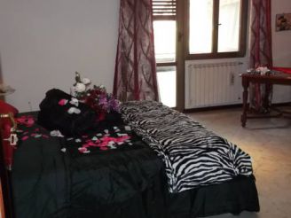 Economy Double Room with Shared Bathroom and Balcony