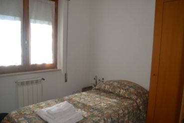 Small Single Room